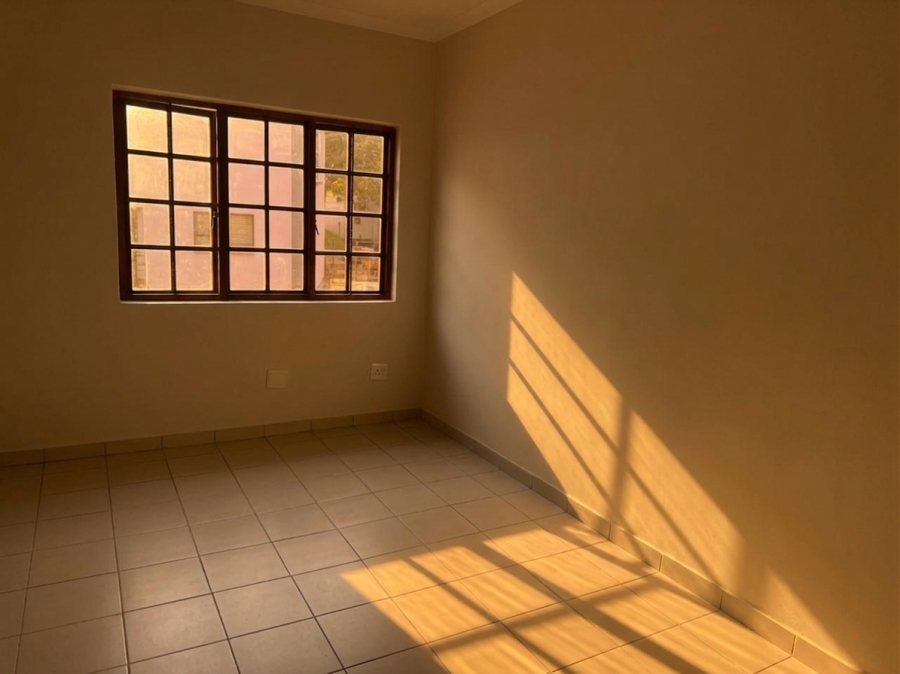 To Let 4 Bedroom Property for Rent in Cashan North West